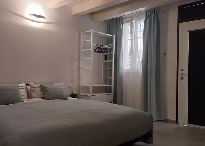 28 Apartment